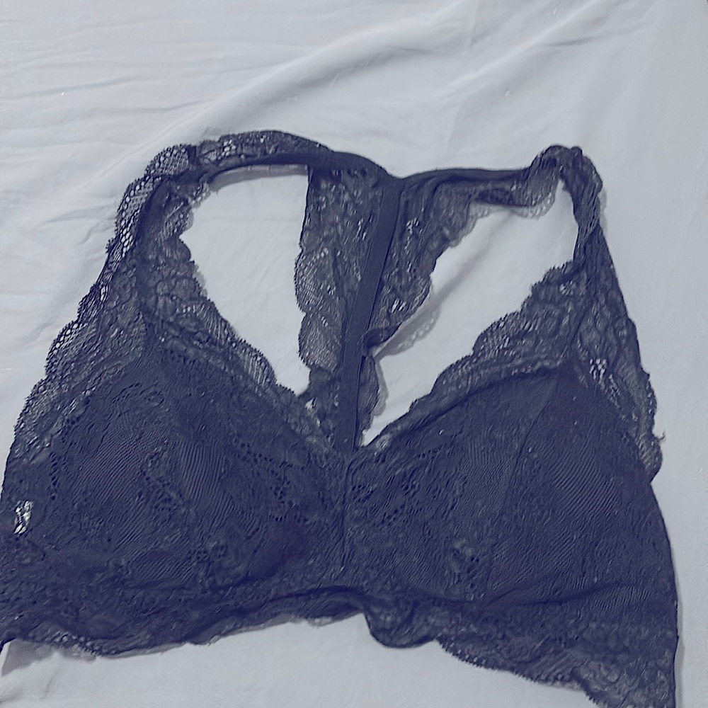 black bralette size medium